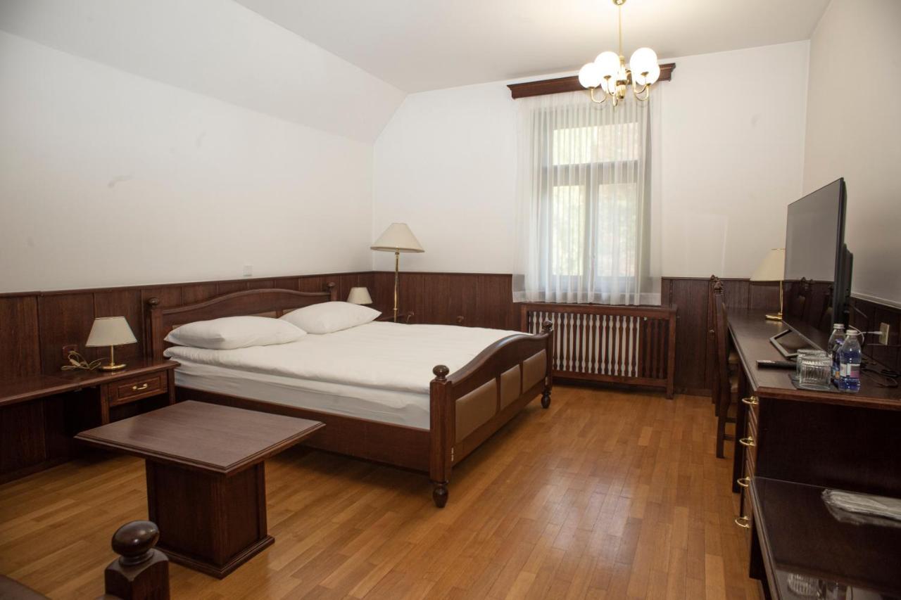 Vila Herberstein Velenje Kültér fotó