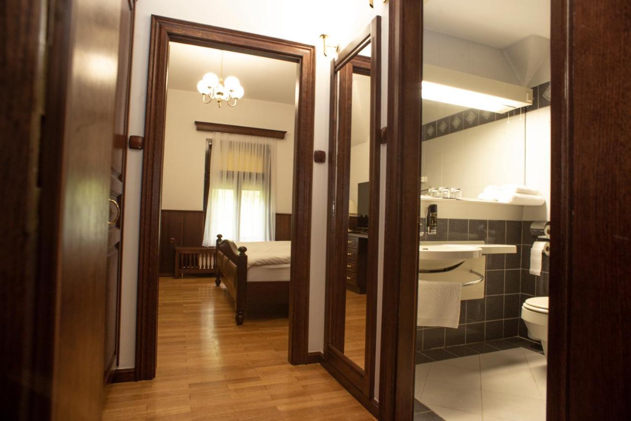 Vila Herberstein Velenje Szoba fotó